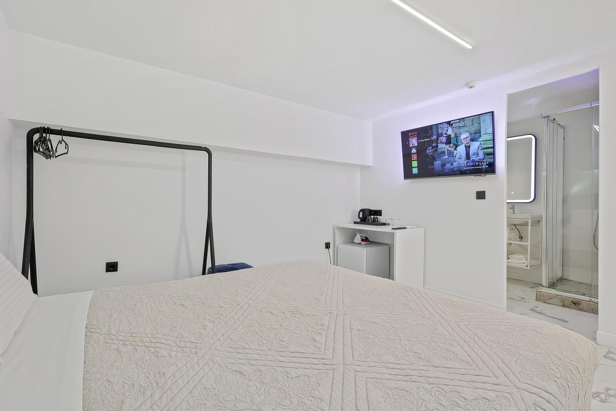 Your Cube Place At Ermou - Plaka Афины Экстерьер фото
